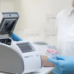 ANÁLISIS DE VALORES GLUCÉMICOS Y PERFIL LIPÍDICO