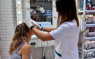An&agrave;lisis facial gratu&iuml;t - Especial pells grasses