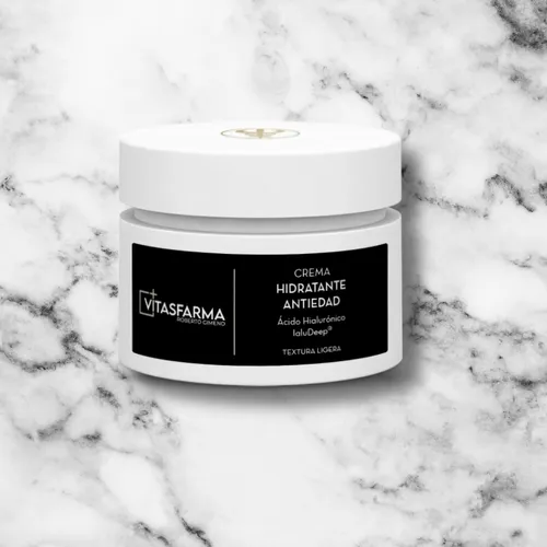 Crema Hidratante Antiedad textura ligera 50 ml Vitasfarma Roberto Gimeno