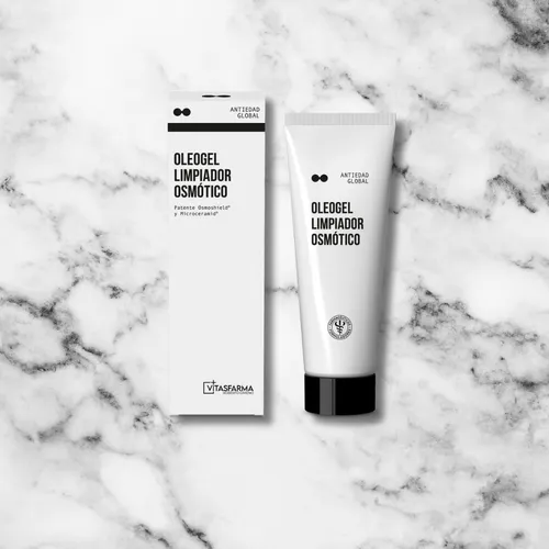 Oleogel limpiador osmótico antiedad global 125 ml Vitasfarma Roberto Gimeno