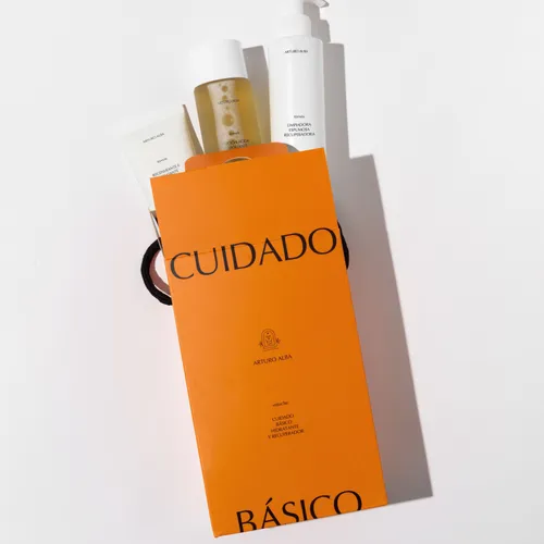 Estuche cuidado básico (hidrolipidica + locion acida + limpiadora) arturo alba