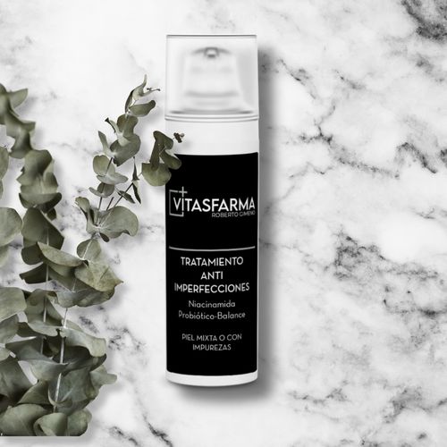 Tratamiento antiimperfecciones 30 ml Vitasfarma Roberto Gimeno