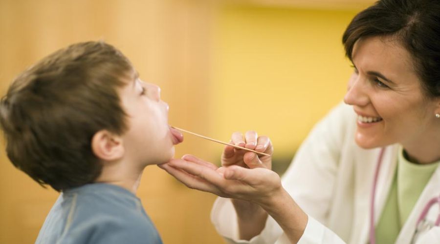 Problemas con el suministro de amoxicilina en jarabe para niños: fechas previstas de reposición y alternativas recomendadas